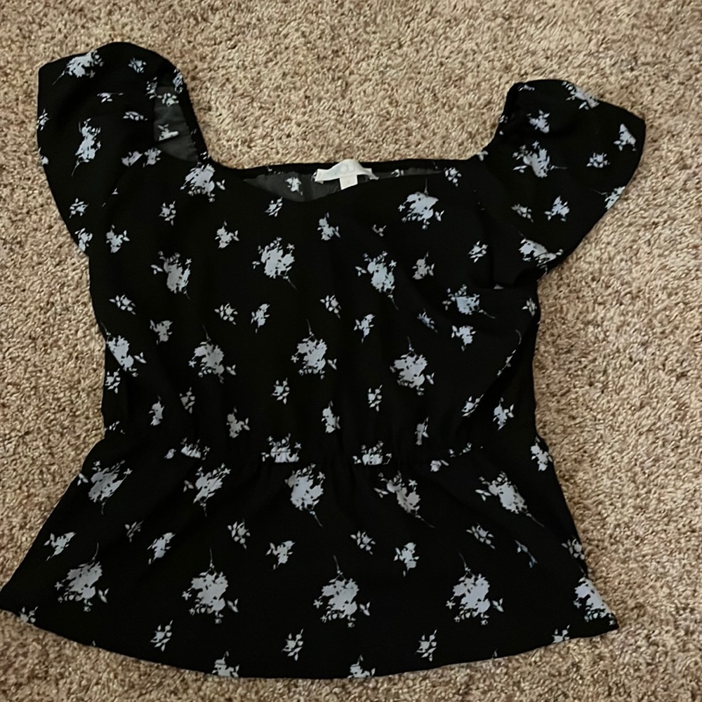 Cute floral dress shirt